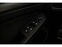 Volkswagen Golf R-Line Edition 1.5 eTSI 150pk DSG Automaat Adaptive cruise control, Achteruitrijcamera, Navigatie, LED koplampen, Stuurwiel verwarmd, Parkeersensoren, Stoelverwarming