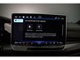 Volkswagen Golf R-Line Edition 1.5 eTSI 150pk DSG Automaat Adaptive cruise control, Achteruitrijcamera, Navigatie, LED koplampen, Stuurwiel verwarmd, Parkeersensoren, Stoelverwarming