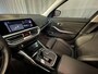 BMW 3-Serie Touring 330e xDrive Sport Line 17"/Trekhaak/Sportstoelen/Stoel + stuurverwarming/PDC/Apple Carplay & Android Auto