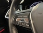 BMW 3-Serie Touring 330e xDrive Sport Line 17"/Trekhaak/Sportstoelen/Stoel + stuurverwarming/PDC/Apple Carplay & Android Auto