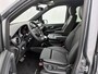 Mercedes-Benz V-klasse 250d Lang Financial Lease Avantgarde AMG Dubbele Cabine Night pakket Elektrische schuifdeuren Leder zwart