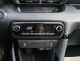 Toyota Yaris Dynamic 1.5 Hybrid 115pk Automaat 16''LM | STOELVERW. VOOR | ADAPT. CRUISE | DAB | PDC + CAMERA