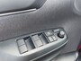 Toyota Yaris 1.5 Hybrid 115 Dynamic Comfort pack, Dode hoek detectie, parkeersens V+A Stoel en stuur verwarming