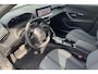Peugeot e-2008 Allure Avantage 54 kWh | Navigatie | Parkeersensoren | Keyless | Climate control