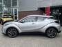 Toyota C-HR 2.0 Hybrid DYNAMIC 18'' LM-VELGEN KEYLESS LED NAVI PARK-SENSOREN CAMERA BLIND SPOT APPLE/ANDROID NL-AUTO