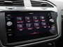 Volkswagen Tiguan 1.5 TSI R-Line Business | PANORAMADAK | NAVIGATIE | APPLE CAR PLAY | LED VERLICHTING | BLACK OPTIEK | ELEKTRISCHE ACHTERKLEP |