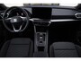SEAT Leon Sportstourer 1.5 TSI e-Hybrid FR Business 204PK / 150kW, Achteruitrijcamera, 3-zone Climatronic, Apple Carplay & Android Auto, dodehoeksensor, adaptive cruise control, grootlichtassistent, keyless start, volledig digitaal instrumentenpaneel (Virtual Cockpit), black pack (18'' LMV zwart, spiegelkappen. achterspoiler & sideskirts uitgevoerd in zwart), parkeersensoren voor & achter (pdc)