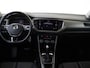 Volkswagen T-Roc 1.5 TSI Style Business | Achteruitrijcamera | Navigatie | Adaptieve cruise control | Elektrisch inklapbare buitenspiegels | CarPlay | Elektrische achterklep | Parkeersensoren |