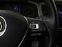 Volkswagen T-Roc 1.5 TSI Style Business | Achteruitrijcamera | Navigatie | Adaptieve cruise control | Elektrisch inklapbare buitenspiegels | CarPlay | Elektrische achterklep | Parkeersensoren |
