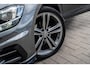 Volkswagen Golf 1.0 TSI Highline R Line Cam|Carplay|Pano|VOL