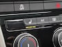 Volkswagen T-Roc 1.5 TSI Style Business | Automaat | Panoramadak | App Connect | Camera | Stoelverwarming | Adaptive Cruise Control |