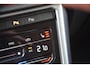 Volkswagen T-Roc 1.0 TSI Life Business | Navigatie | Virtual-cockpit | Stoelverwarming | DAB+ |