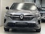 Renault Austral 1.3 mild hybrid 160 X-Tronic techno Automaat / 1.800 kg Trekgewicht / Achteruitrijcamera / Stuur-, stoel- en voorruitverwarming / Navigatie / Apple Carplay Android / 19" LM wielen /
