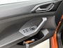 Volkswagen T-Cross 1.0 TSI Life 95 PK | Navigatie | Parkeersensoren | Adaptive Cruise Control | Climate Control | Apple Carplay | LED | Lichtmetalen velgen |