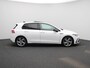 Volkswagen Golf 1.5 eTSI R-Line Business | Automaat | 150PK | Panoramadak | IQ-Light | Camera | Navigatie | Lichtmetalen Velgen | Virtual Cockpit |