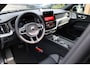 Volvo XC60 T6 AWD Ultra Black Edition | Bowers & Wilkins | Luchtvering | Gelamineerde zijruiten| Head-Up Display |