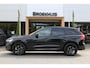 Volvo XC60 T6 AWD Ultra Black Edition | Bowers & Wilkins | Luchtvering | Gelamineerde zijruiten| Head-Up Display |