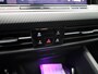 Volkswagen Golf 1.5 eTSI R-Line | Head-Up Display | Panoramadak | IQ-Light | Camera | Navigatie | Lichtmetalen Velgen | Virtual Cockpit |