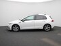 Volkswagen Golf 1.5 eTSI R-Line | Head-Up Display | Panoramadak | IQ-Light | Camera | Navigatie | Lichtmetalen Velgen | Virtual Cockpit |