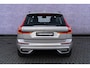 Volvo XC60 2.0 T6 Plug-in hybrid AWD Ultra Dark | Harman Kardon Audio | Trekhaak | Schuif- / Kanteldak | Stoel- / Stuurverwarming Voor + Achter | 360 Camera | Adaptive Cruise | Long Range | Google | Carplay | Dodehoekdetectie