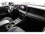 Volkswagen Tiguan 1.5 eTSI Life Edition Navigatie | Panoramadak | Trekhaak | Standverwaming / koeling