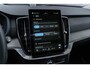 Volvo XC90 2.0 T8 Plug-in hybrid AWD Ultra Dark | Luchtvering | Massagestoelen | Stoelventilatie | Trekhaak | Bowers & Wilkins audio | Schuif-/Kanteldak |Stoelverwarming | 360 Camera | Head-up Display | Lederen Bekleding | 7-Zits | Google | Longe Range |