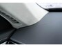 Volvo XC90 2.0 T8 Plug-in hybrid AWD Ultra Dark | Luchtvering | Massagestoelen | Stoelventilatie | Trekhaak | Bowers & Wilkins audio | Schuif-/Kanteldak |Stoelverwarming | 360 Camera | Head-up Display | Lederen Bekleding | 7-Zits | Google | Longe Range |