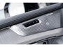 Volvo XC90 2.0 T8 Plug-in hybrid AWD Ultra Dark | Luchtvering | Massagestoelen | Stoelventilatie | Trekhaak | Bowers & Wilkins audio | Schuif-/Kanteldak |Stoelverwarming | 360 Camera | Head-up Display | Lederen Bekleding | 7-Zits | Google | Longe Range |