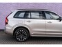 Volvo XC90 2.0 T8 Plug-in hybrid AWD Ultra Dark | Luchtvering | Massagestoelen | Stoelventilatie | Trekhaak | Bowers & Wilkins audio | Schuif-/Kanteldak |Stoelverwarming | 360 Camera | Head-up Display | Lederen Bekleding | 7-Zits | Google | Longe Range |