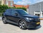 Volkswagen Tiguan 1.5 eTSI Life Edition | ACC | PDC V+A | Camera achter | Stuur en stoelverwarming | Navigatie | Apple Carplay |