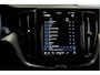 Volvo XC60 2.0 T6 AWD LONG RANGE 293kW/399pk Aut8 Plug-in hybrid Plus Dark PANORAMADAK + HARMAN/KARDON + ADAPT.CRUISE + PILOT ASSIST + CAMERA + STOELVERWARMING V&A + STUURVERWARMING + GOOGLE DASH&SERVICES + LANE ASSIST + PARKSENSOREN + 20" LM-VELGEN!!