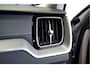 Volvo XC60 2.0 T6 AWD LONG RANGE 293kW/399pk Aut8 Plug-in hybrid Plus Dark PANORAMADAK + HARMAN/KARDON + ADAPT.CRUISE + PILOT ASSIST + CAMERA + STOELVERWARMING V&A + STUURVERWARMING + GOOGLE DASH&SERVICES + LANE ASSIST + PARKSENSOREN + 20" LM-VELGEN!!