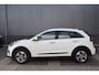 Kia e-Niro DynamicLine 64 kWh | Dealer onderhouden | Kia-garantie | 150KW - 3 fase |