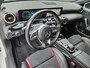Mercedes-Benz A-klasse AMG 35 4MATIC /Schaalstoelen+Perf. remmen/Groot scherm/Parkeersens.+camera/Adaptive Cruise&Clima Control/Stoelverw./Dodehoeksensor//Apple Carplay/(MET GARANTIE*)