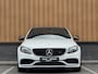 Mercedes-Benz C-klasse C63 AMG | 19" Lichtmetaal | Camera | LED | Leder | Cruise Control | Airconditioning | Parkeersensoren | Bluetooth | Elektrische Stoelen |