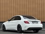 Mercedes-Benz C-klasse C63 AMG | 19" Lichtmetaal | Camera | LED | Leder | Cruise Control | Airconditioning | Parkeersensoren | Bluetooth | Elektrische Stoelen |