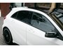 Mercedes-Benz A-klasse AMG 45 4MATIC | Dealer Onderhouden | Performance Seats | Panoramadak | 19" LM Velgen | Harman Kardon | Achteruitrijcamera | Stoelverwarming |