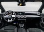 Mercedes-Benz A-klasse 220 4MATIC Premium Plus Pano Sfeer AMG