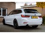 BMW 3-Serie Touring 320e MY 2023 204 PK 1e Eig Dealer o.h Carplay LED Head-Up 19'