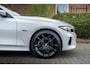 BMW 3-Serie Touring 320e MY 2023 204 PK 1e Eig Dealer o.h Carplay LED Head-Up 19'