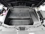 Hyundai Ioniq 5 Lounge AWD 73kWh 305pk / Fabrieksgarantie 06-2027 / Dealer onderhouden / Panoramadak / WLTP 451 km / Warmtepomp / CCS snelladen / 1.600 kg trekgewicht / Elektr. stoelen en klep / Stoelventilatie en verwarming / BOSE / HUD / Camera 360° /