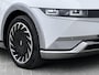 Hyundai Ioniq 5 Lounge AWD 73kWh 305pk / Fabrieksgarantie 06-2027 / Dealer onderhouden / Panoramadak / WLTP 451 km / Warmtepomp / CCS snelladen / 1.600 kg trekgewicht / Elektr. stoelen en klep / Stoelventilatie en verwarming / BOSE / HUD / Camera 360° /