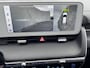 Hyundai Ioniq 5 Lounge AWD 73kWh 305pk / Fabrieksgarantie 06-2027 / Dealer onderhouden / Panoramadak / WLTP 451 km / Warmtepomp / CCS snelladen / 1.600 kg trekgewicht / Elektr. stoelen en klep / Stoelventilatie en verwarming / BOSE / HUD / Camera 360° /