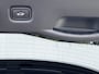 Hyundai Ioniq 5 Lounge AWD 73kWh 305pk / Fabrieksgarantie 06-2027 / Dealer onderhouden / Panoramadak / WLTP 451 km / Warmtepomp / CCS snelladen / 1.600 kg trekgewicht / Elektr. stoelen en klep / Stoelventilatie en verwarming / BOSE / HUD / Camera 360° /