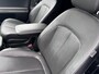 Hyundai Ioniq 5 Lounge AWD 73kWh 305pk / Fabrieksgarantie 06-2027 / Dealer onderhouden / Panoramadak / WLTP 451 km / Warmtepomp / CCS snelladen / 1.600 kg trekgewicht / Elektr. stoelen en klep / Stoelventilatie en verwarming / BOSE / HUD / Camera 360° /