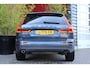 Volvo XC60 2.0 B4 Momentum Business | Adaptive Cruise | Trekhaak | Stuur/stoelverwarming