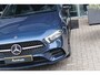 Mercedes-Benz A-klasse A 180 AMG-line 136pk | Camera | Cruise | Climate | Navi | Carplay | LED | Pano | Stoelverwarming