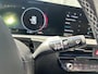 Kia EV6 GT-Line 77.4 kWh | Dealer onderhouden | Schuif-kanteldak | Stuur- en stoelverwarming | Stoelventilatie | Fabrieksgarantie t/m 28-10-2030 +3x 1 jaar* | NAP