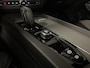 Volvo XC60 T6 AWD Recharge Plus Dark Long Range | Adaptieve Cruise Control | Stoel en Stuurwielverwarming | Parkeercamera | Pilot Assist | Bestuurdersstoel elektrisch geheugen | Contour Stoelen | Zitting verlenging voorstoelen | Schuifdak | Google Infotainment | 19 .