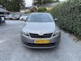 Skoda Rapid Spaceback 1.4 TDI Greentech Edition | Navi | Autom. Airco | Cruise Control | LMV | Stoelverwarming | Privacy Glass | Dealer onderhouden | 1e Eigenaar! | APK tot 30-11-2025!